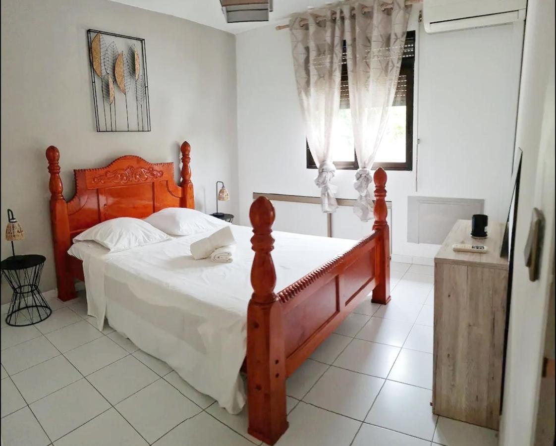 Appartement Cosy Dans Residence Avec Piscine ฟอร์-เดอ-ฟร็องส์ ภายนอก รูปภาพ