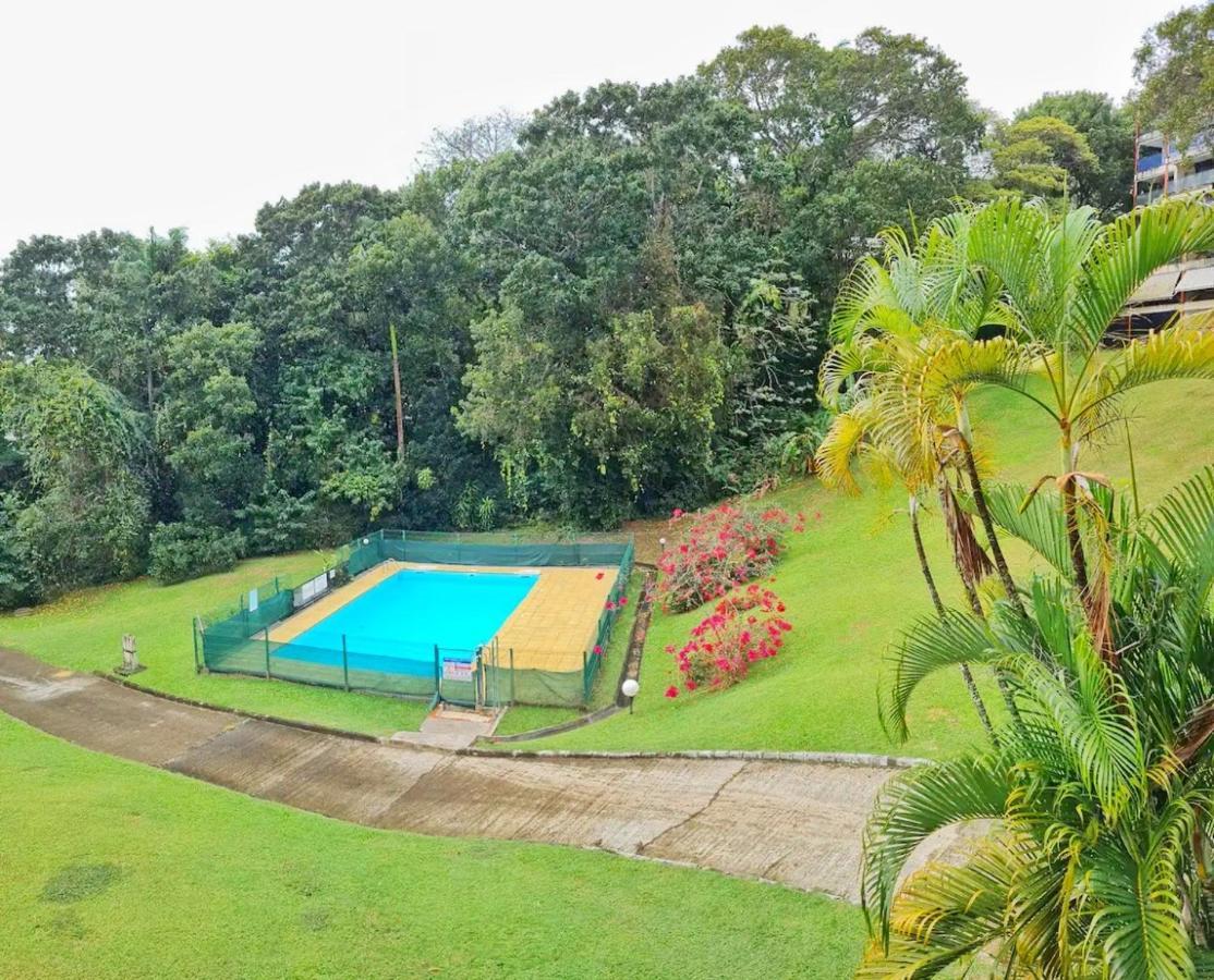 Appartement Cosy Dans Residence Avec Piscine ฟอร์-เดอ-ฟร็องส์ ภายนอก รูปภาพ