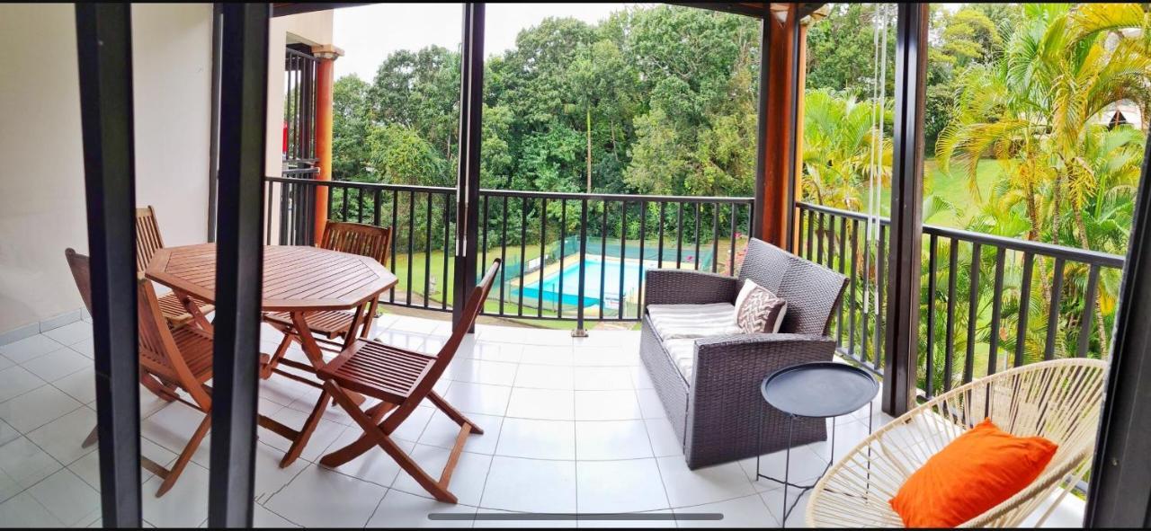 Appartement Cosy Dans Residence Avec Piscine ฟอร์-เดอ-ฟร็องส์ ภายนอก รูปภาพ